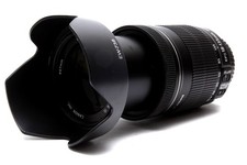 Canon EF-S 18-135mm f/3.5-5.6 IS Reisezoom Tele Objektiv für Canon EOS