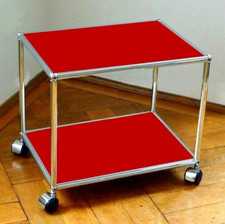 * USM Haller Couchtisch Beistelltisch TV Tisch Rollen Rot 39,5x35x39,5 * MwSt. *