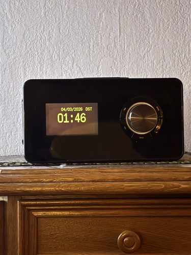 Tevion m8221 internet radio - internet,