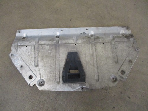 Unterbodenschutz audi 8j - unterbodenschutz,