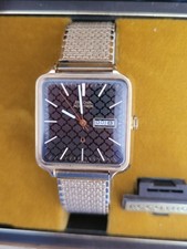 Bulova Accutron Stimmgabel 18K