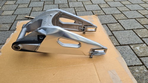 Tuono 1100 schwinge - v4,