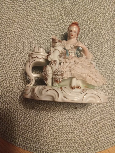 Victoria woman porzellan figur - victoria,