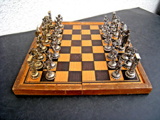 antike handgefertigtes metall schach römische figuren klapp holzbrett.handarbeit