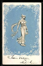 Junge Frau im Kleid mit einem