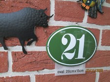 Hausnummer weiß-grün Oval