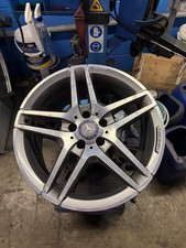 1x A2124010400  7X21  18 Zoll 9.0" 5x112 54ET Silber Mercedes-Benz W212