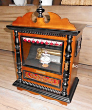Reuge 3/72 Bahnhof Puppen Automat Ballerina Walzenspieluhr swiss music box