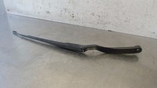 Scheibenwischerarm    L Nissan