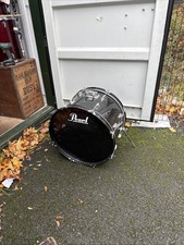 Versandkostenfrei.  22". 22x14" Session Pro Bassdrum. 22. Black Finish. Dodgy Legs!