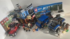 LEGO City, Creator Sammlung: 31075 Geländewagen, Wohnwagen, 31050 Feinkost Laden