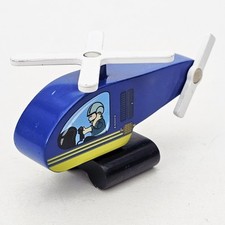 TOYS'R'US Imagination HOLZ HUBSCHRAUBER Helikopter Flughafen Rettung Thomas Brio