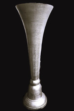 Bodenvase Metall silber imposantes extravagantes Designerstück 69cm schwer edel