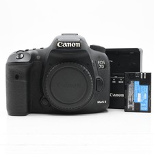 Canon EOS 7D Mark II 20.2MP