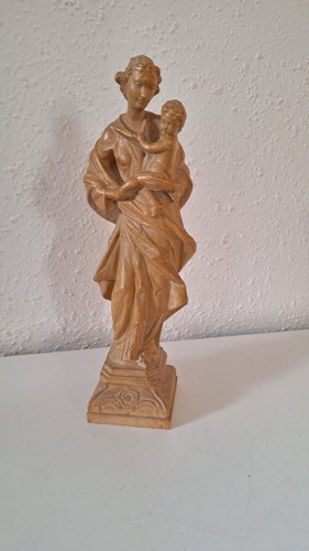 Madonna holz heiligenfigur - madonna,