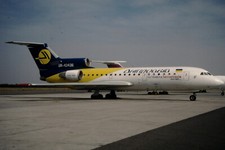 Dia UR-42426 Yakovlev Yak-42D Dniproavia 03/1998 35mm gerahmt OP-M12-28