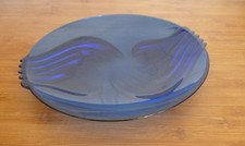 blaue ovale Schüssel