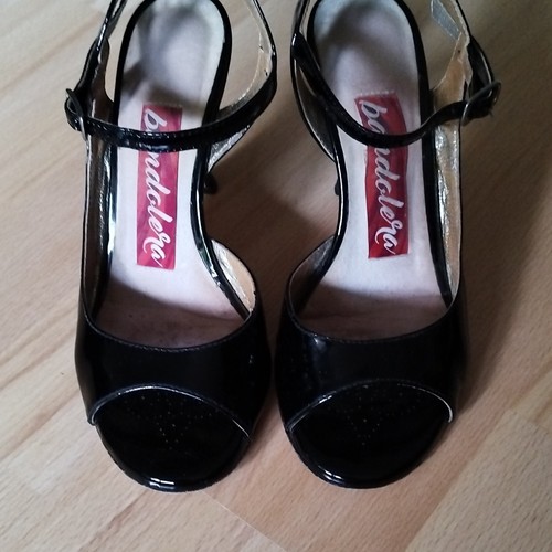 Tango bandolera lackleder - tango,