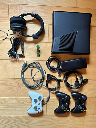 Microsoft xbox 360 4gb - microsoft,