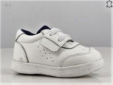 Neuware Kinderschuhe Gr. 24