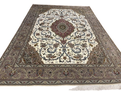 Klassischer teppich tabriz mit - klassischer,