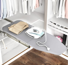 Ausziehbares Bügelbrett