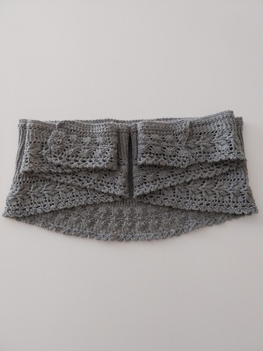 Handgestricktes schaltuch mit - ,
