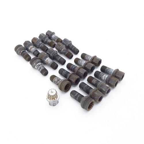 Wheel bolts bentley - wheel,