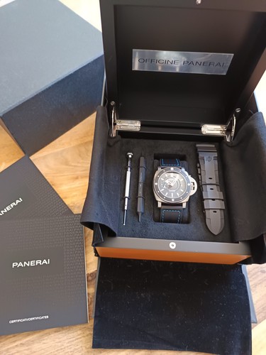 Panerai luminor submersible - panerai,