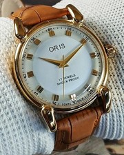 Vintage Oris Swiss Handaufzug Herrenuhr WEISS Zifferblatt Teardrop Lugs Stahlgehäuse