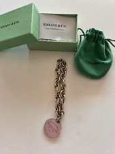 Tiffany return to - &,