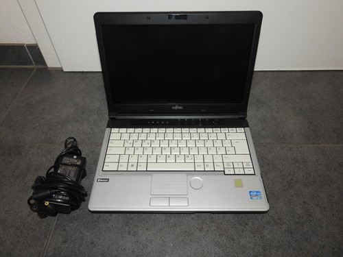 Fujitsu notebook laptop made - notebook,