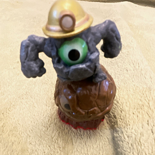 Einäugige monster figur mit - einäugige,