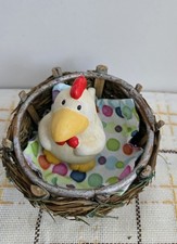 Osterdeko Huhn im Nest