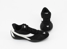 Sneaker Wrangler Schnürung