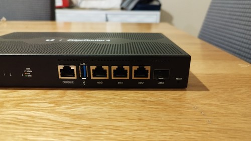 Openwrt router firewall 3x - router,