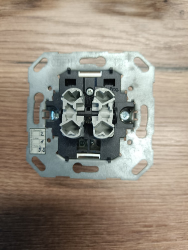 Gira knx eib taster 0182 - eib,