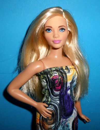 Hübsche barbie curvy - %***hübsche,