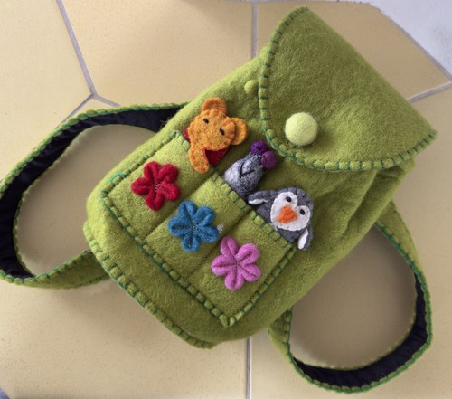 Kinderrucksack aus filz - aus, mit