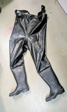 Wathose Größe 41 – PVC Anglerhose mit Stiefeln – wasserdicht –   Teich / Angeln