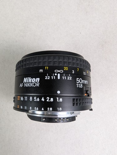 Objektiv nikon nikkor 50mm - af,