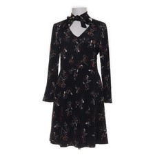 Maille Demoiselle, Kleid
