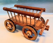 Uraltes Holzspielzeug Erzgebirge Pferdewagen Heuwagen 22cm lang
