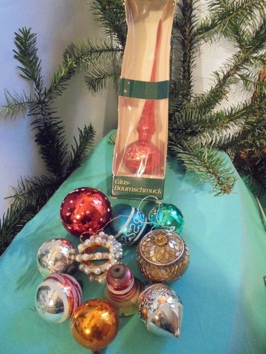 Alte christbaumkugeln und - alte,