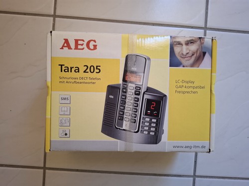 Telefon mit anrufbeantworter - telefon,