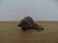 Schleich 14713 Igel auf Blatt