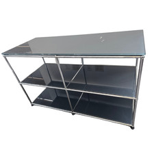 USM Haller 2x2 Console with