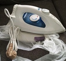 Quigg Dampfbügeleisen Dampfbügelautomat neu ovp