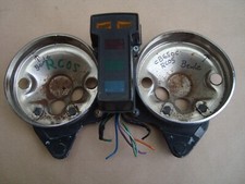 Honda CB 650 C RC05 Halterung für Instrumente + Becher + Kontrollleuchten