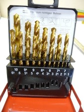 4433 .         HSS -  Spiralbohrer  Satz  Bohrer 20 tlg.